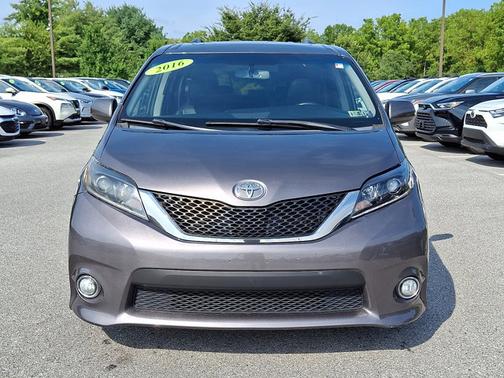 2016 Toyota Sienna SE