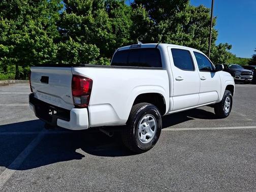 Ice Cap 2023 Toyota Tacoma SR