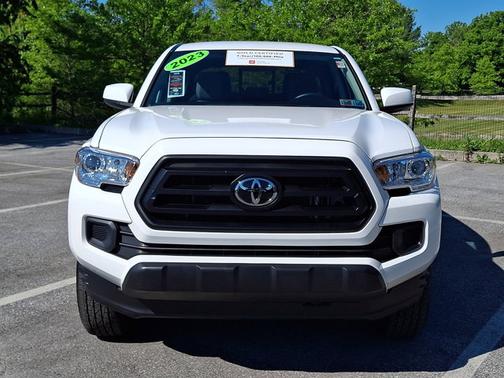 Ice Cap 2023 Toyota Tacoma SR