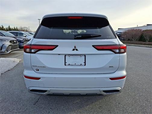 2022 Mitsubishi Outlander SEL