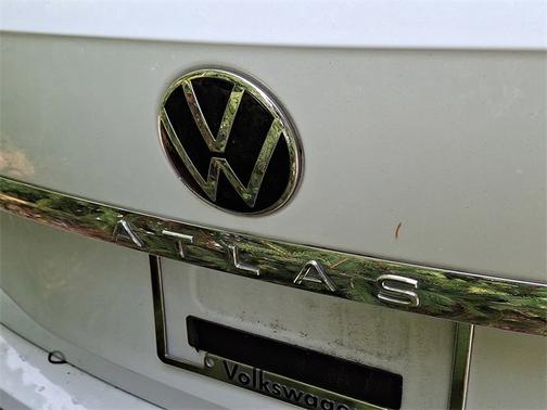 2021 Volkswagen Atlas 3.6L SE w/Technology