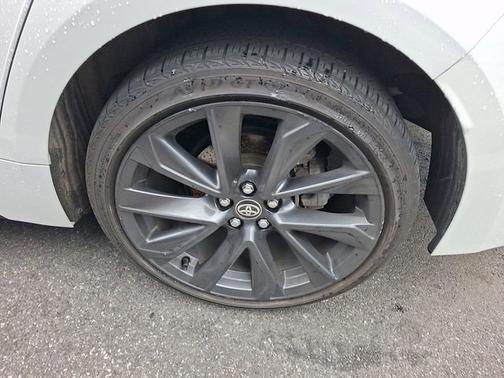 Wind Chill Pearl 2024 Toyota Corolla Hybrid SE