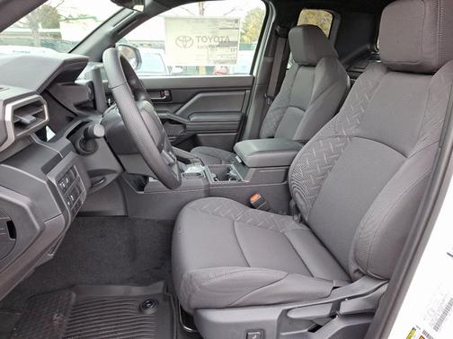 2025 Toyota Tacoma SR