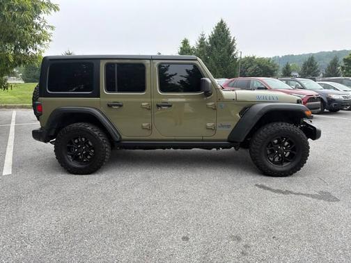 41 2025 Jeep Wrangler 4xe Willys