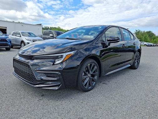 Midnight Black Metallic   218 2026 Toyota Corolla SE