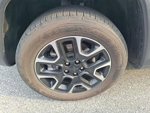 White Clearcoat 2020 Jeep Compass North Edition