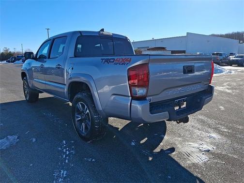 2017 Toyota Tacoma TRD Sport