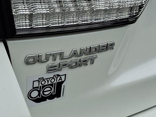 2021 Mitsubishi Outlander Sport ES