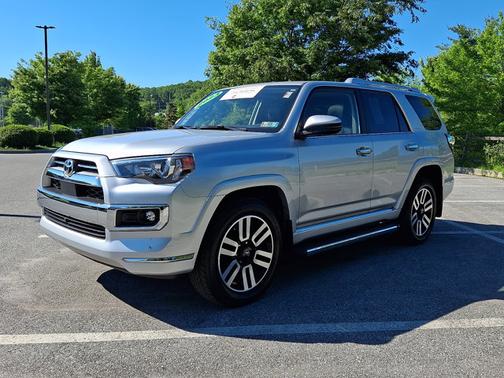 Classic Silver Metallic 2023 Toyota 4Runner Limited