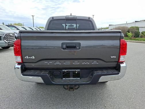 2017 Toyota Tacoma SR5