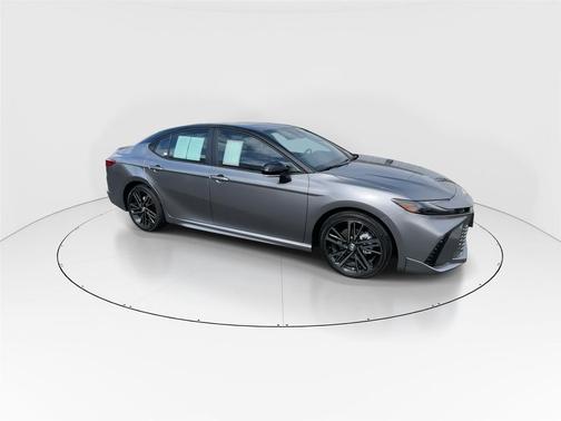 Heavy Metal/Midnight Black Metallic 2025 Toyota Camry XSE