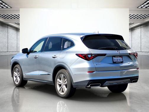 Lunar Silver Metallic 2025 Acura MDX Standard