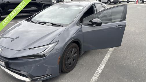 Guardian Gray 2024 Toyota Prius Prime SE