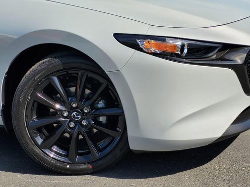 Ceramic Metallic 2026 Mazda Mazda3 2.5 S Select Sport