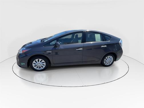 Winter Gray Metallic 2015 Toyota Prius Plug-in Base