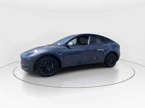 Midnight Silver Metallic 2023 Tesla Model Y Long Range Dual Motor All-Wheel Drive