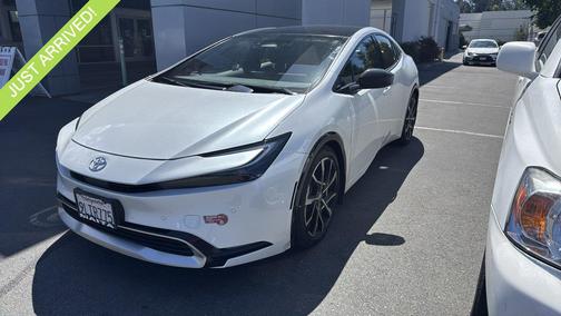Wind Chill Pearl 2024 Toyota Prius Prime XSE Premium