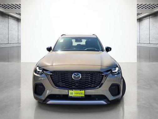 Zircon Sand Metallic 2026 Mazda CX-70 3.3 Turbo Premium Plus