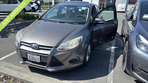 STERLING GRAY METALLIC 2014 Ford Focus SE