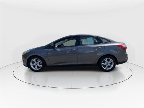STERLING GRAY METALLIC 2014 Ford Focus SE