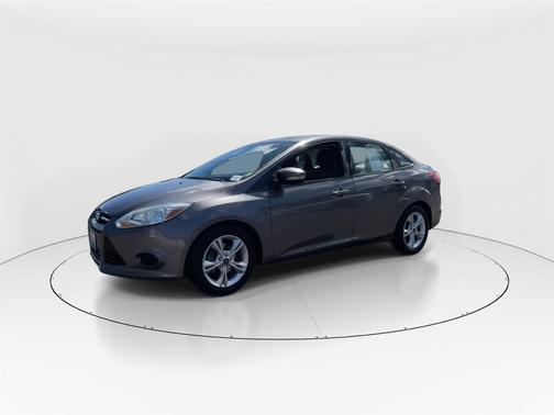 STERLING GRAY METALLIC 2014 Ford Focus SE