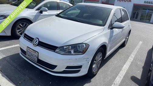 2017 Volkswagen Golf TSI S 4-Door