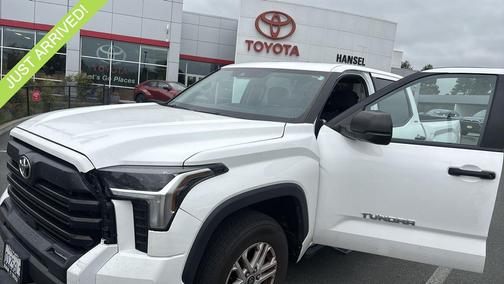 White 2022 Toyota Tundra SR5