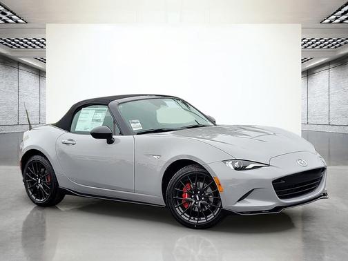 Aero Gray Metallic 2026 Mazda MX-5 Miata Club