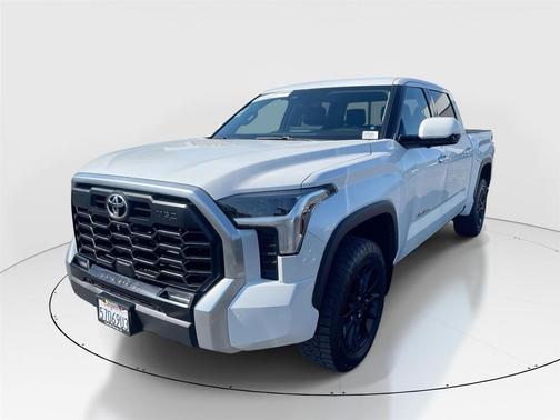 Wind Chill Pearl 2023 Toyota Tundra Limited
