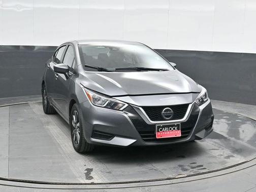 2022 Nissan Versa 1.6 SV