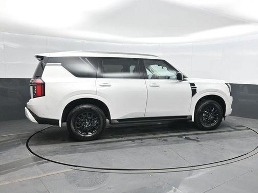 2026 Nissan Armada SV