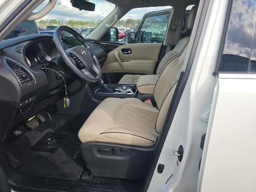 2024 Nissan Armada Platinum 4WD