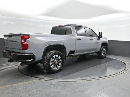 2024 Chevrolet Silverado 2500 Custom