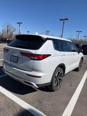 2023 Mitsubishi Outlander SE 2.5 2WD