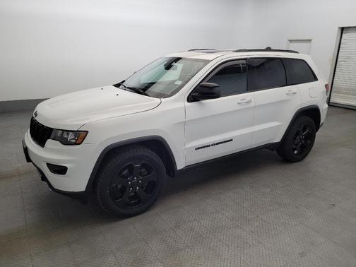 2019 Jeep Grand Cherokee Upland