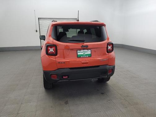 2021 Jeep Renegade Trailhawk