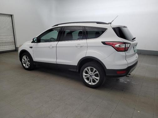 White 2017 Ford Escape SE
