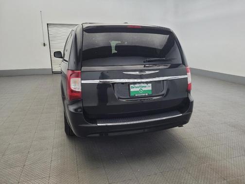 2015 Chrysler Town & Country Touring