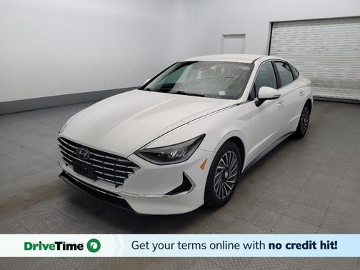 2022 Hyundai SONATA Hybrid SE