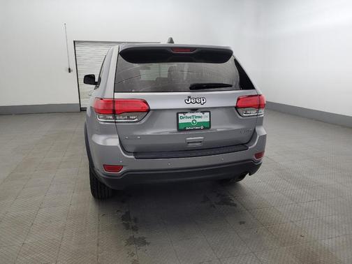 2019 Jeep Grand Cherokee Laredo