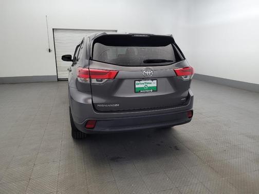 2018 Toyota Highlander LE