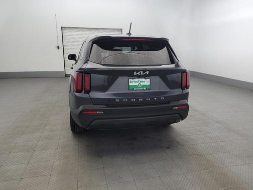2022 Kia Sorento LX