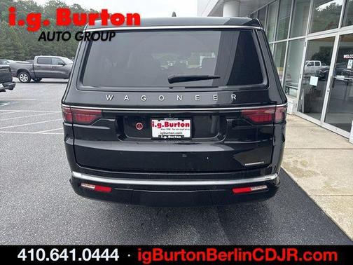 Diamond Black 2024 Jeep Wagoneer L Series II