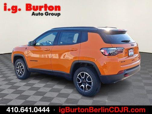 OOSE 2026 Jeep Compass Trailhawk