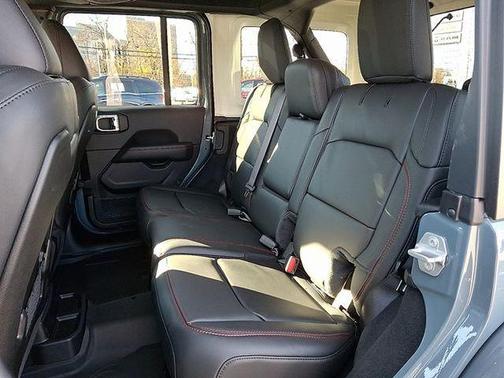 Anvil Clearcoat 2026 Jeep Wrangler Rubicon