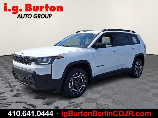 Bright White Clearcoat 2026 Jeep Cherokee LAREDO/LIMITED
