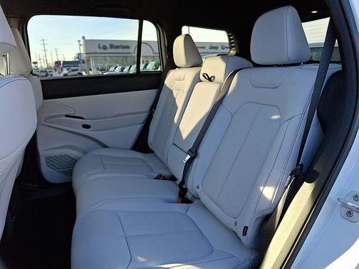 2026 Jeep Cherokee LAREDO/LIMITED