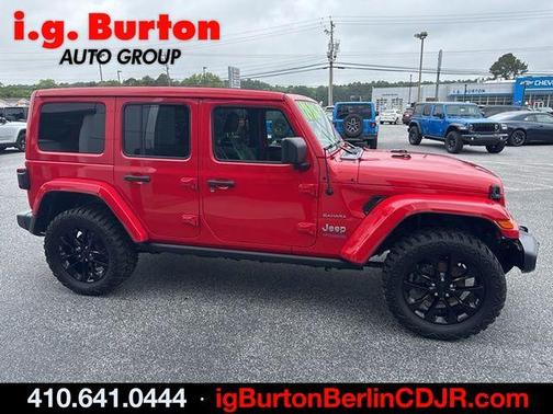 Firecracker Red Clearcoat 2021 Jeep Wrangler Unlimited 4xe Sahara