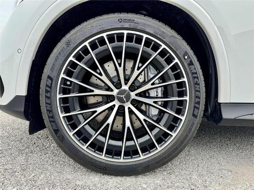 2026 Mercedes-Benz AMG GLC 43 Base