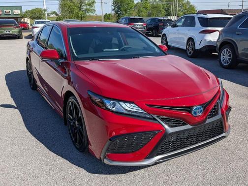 2024 Toyota Camry Hybrid XSE